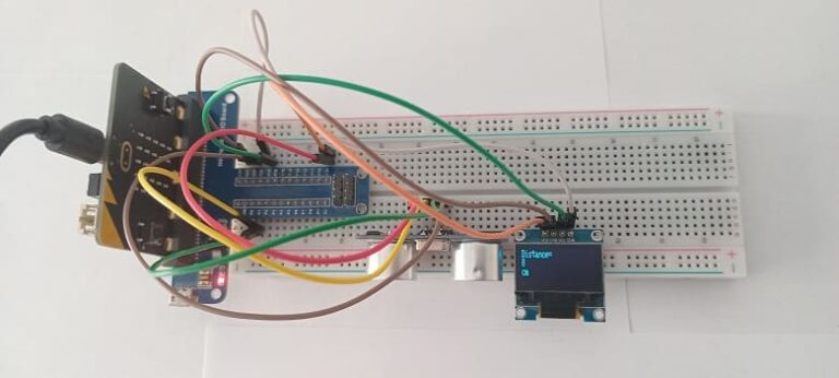 Use of HC-SR04 sensor and SSD1306 screen by Micro:bit board